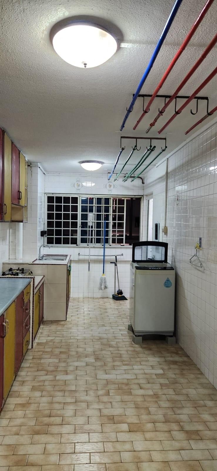 HDB Apartment for Rent, 52 Teban Gardens Road HDB Apartment For Rent, $3,600, 3 Bed 2 Bath 915 sqft $3.93 psf, SGD 3,600 | 99-year Leasehold