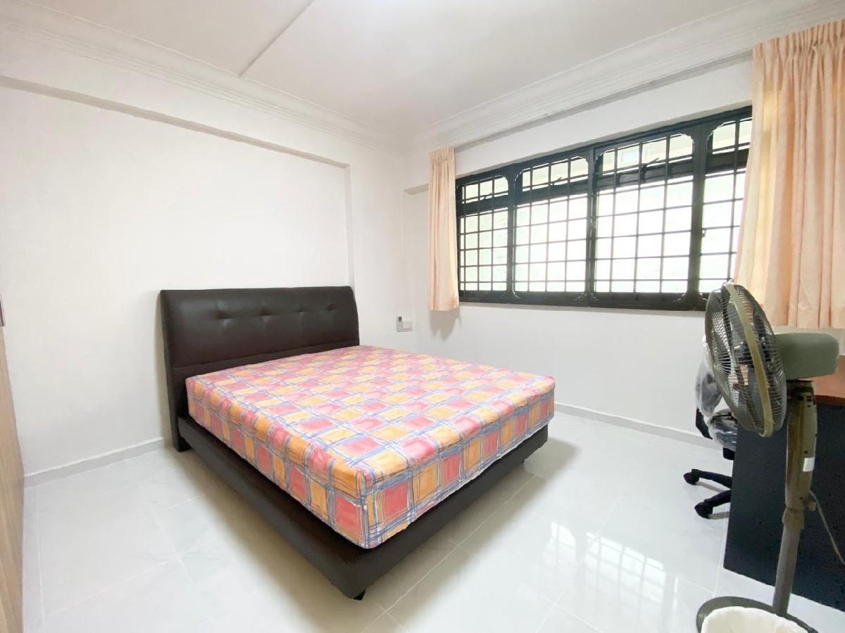 Prop-GPT: HDB Apartment: D23  527 Jelapang Road