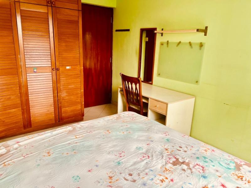 Prop-GPT: HDB Apartment: D23 Bukit Batok 115 Bukit Batok West Avenue 6