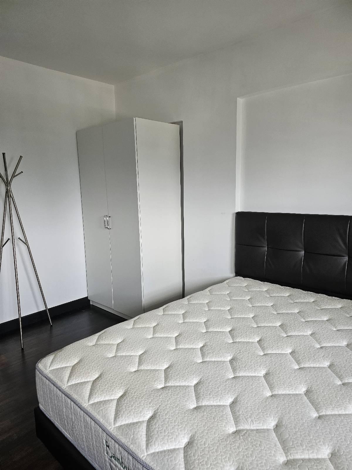 HDB Apartment for Rent, 712 Bedok Reservoir Road HDB Apartment For Rent, $3,000, 2 Bed 2 Bath 753 sqft $3.98 psf, SGD 3,000 | 99-year Leasehold
