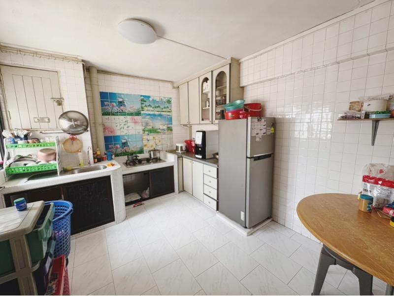 HDB Apartment for Rent: Yishun, D27, 760641