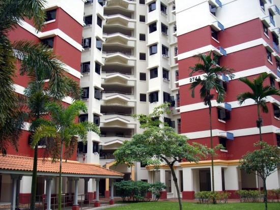 Prop-GPT: HDB Apartment: D22 Boon Lay 274A Jurong West Avenue 3