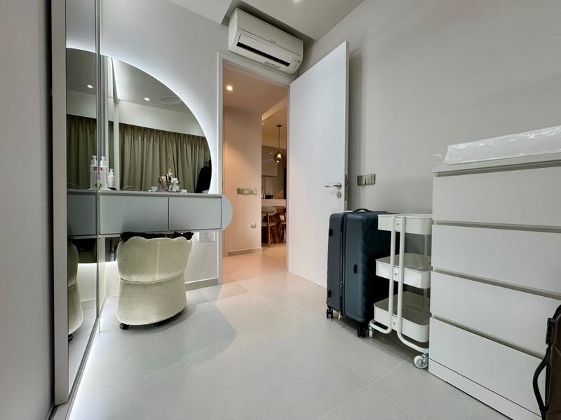 Condominium for Rent: D19, 538859