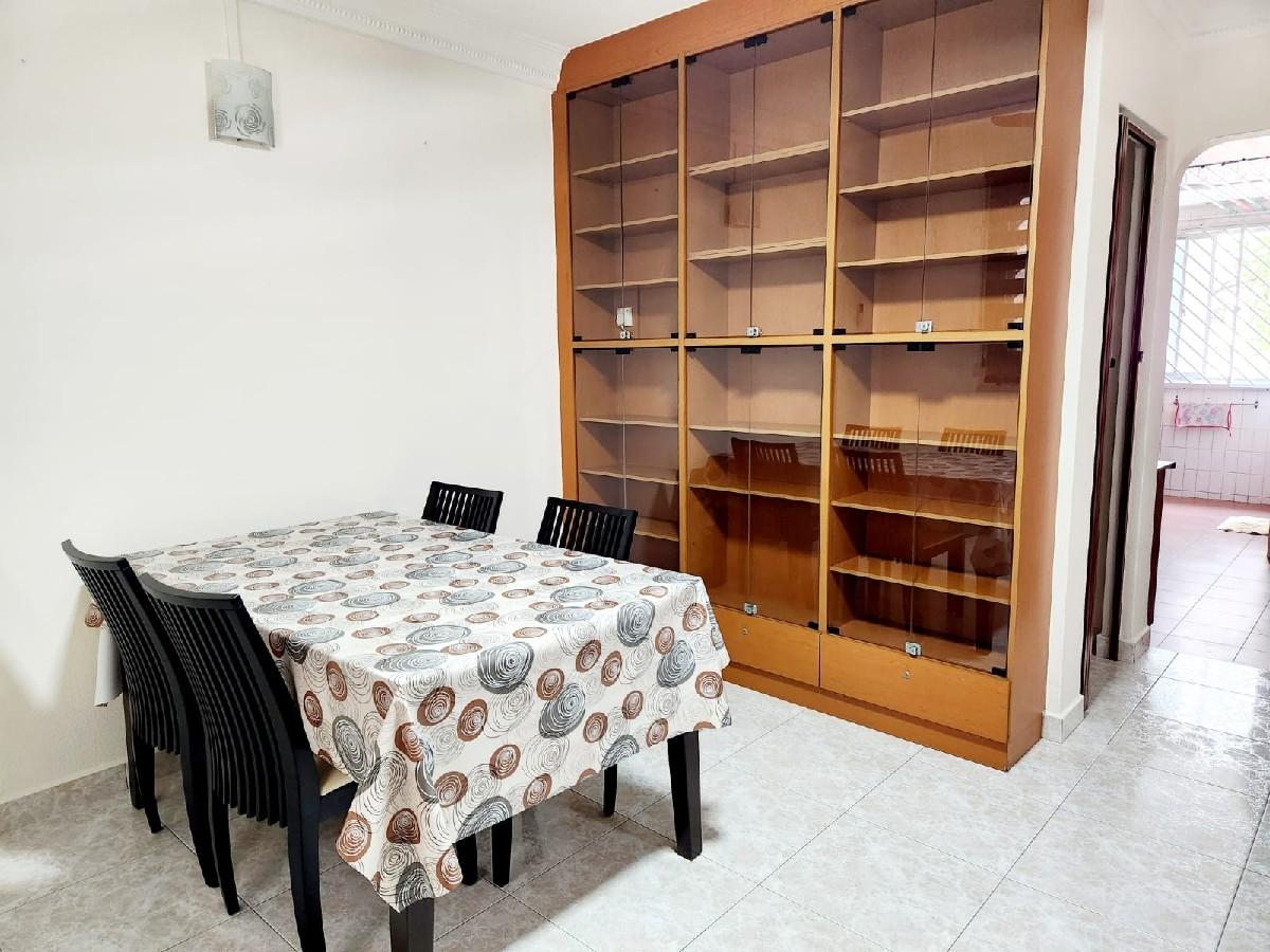 Prop-GPT: HDB Apartment: D18  873 Tampines Street 84