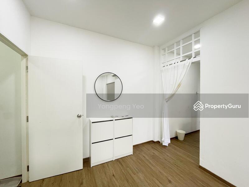 Terrace for Rent, Pasir Panjang Road, SGD 2,650