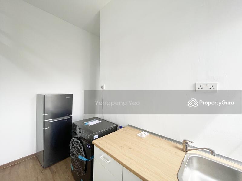 Terrace for Rent, Pasir Panjang Road, SGD 2,650