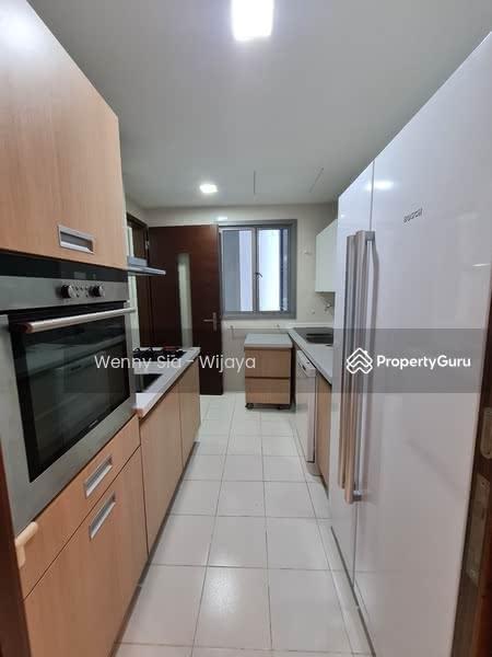 Condominium for Rent: D11, 309310