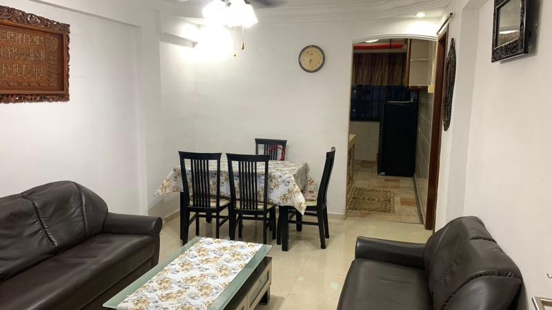 Prop-GPT: HDB Apartment: D13  43 Circuit Road