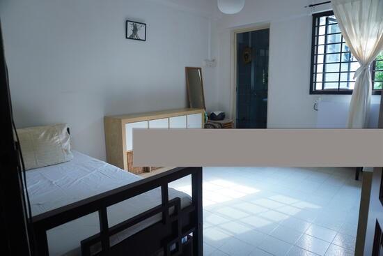 HDB Apartment for Rent, 112 Tampines Street 11 HDB Apartment Room Rental, $900, 1 Bed 200 sqft $4.50 psf, SGD 900 | 99-year Leasehold