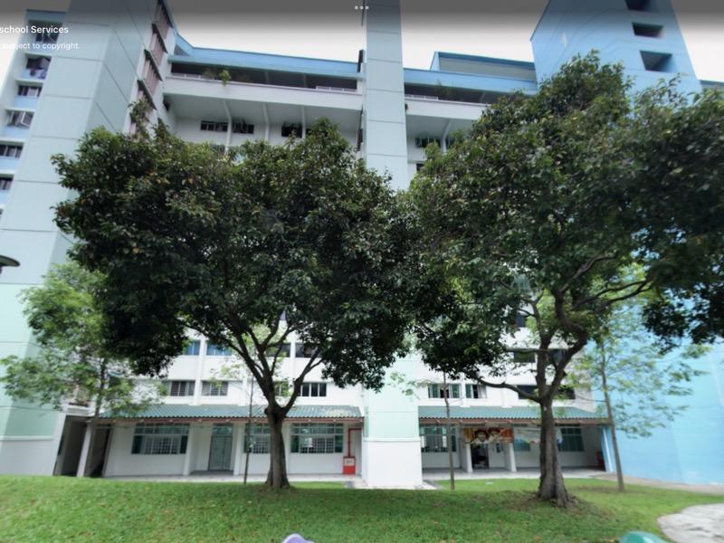 Prop-GPT: HDB Apartment: D18  158 Tampines Street 12