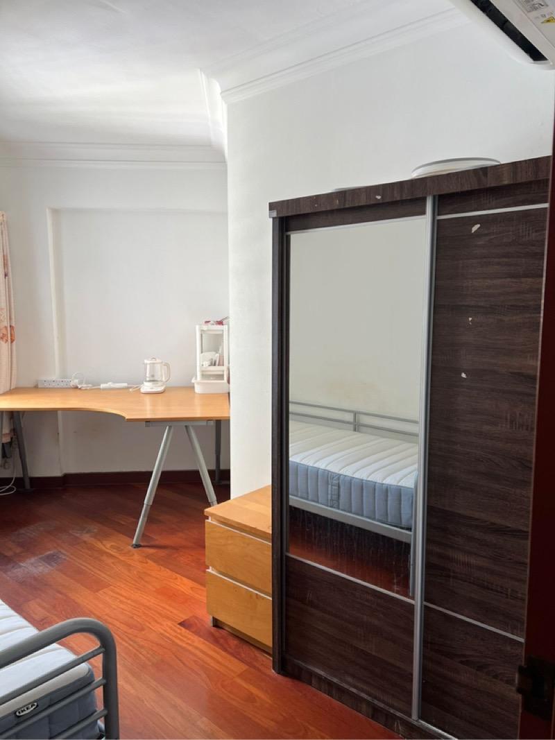 HDB Apartment for Rent, 458 Clementi Avenue 3 HDB Apartment Room Rental, $1,100, 1 Bed 1 Bath 96 sqft $11.46 psf, SGD 1,100