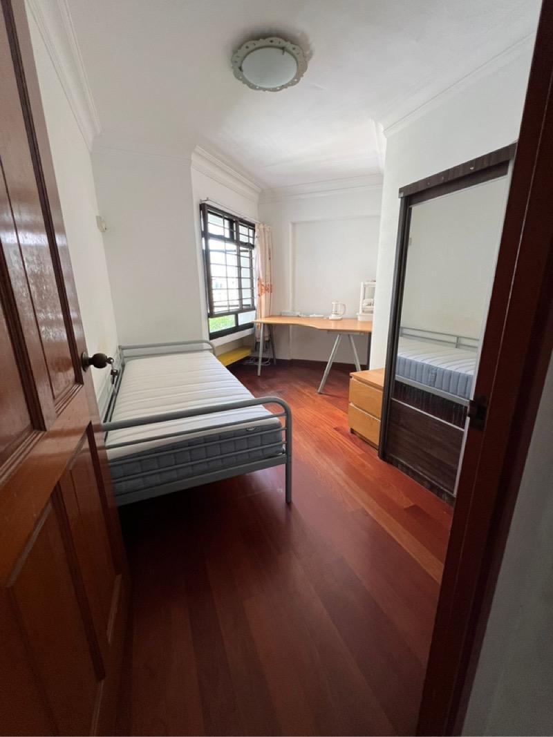 HDB Apartment for Rent, 458 Clementi Avenue 3 HDB Apartment Room Rental, $1,100, 1 Bed 1 Bath 96 sqft $11.46 psf, SGD 1,100