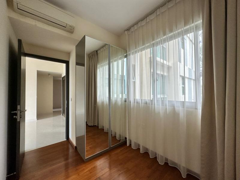 Apartment for Rent, Jade Residences Apartment For Rent, $5,400, 4 Bed 3 Bath 1,184 sqft $4.56 psf, SGD 5,400