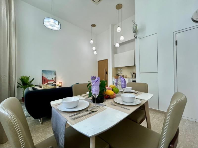 Condominium for Rent: D05, 128990