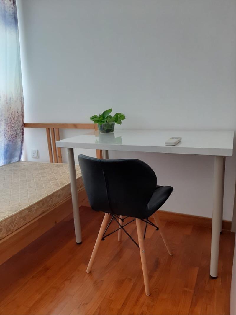 Condominium for Rent, J Gateway Condominium Room Rental, $1,500, 1 Bed 1 Bath 90 sqft $16.67 psf, SGD 1,500