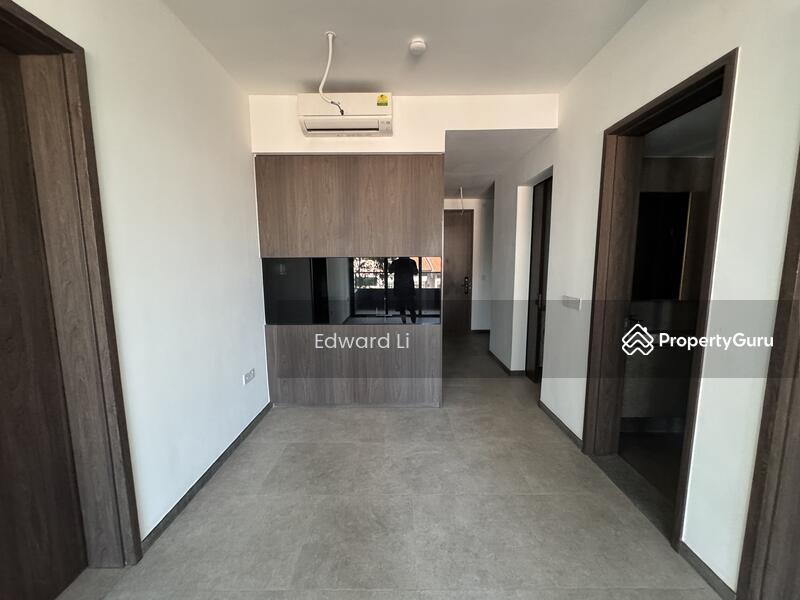 Prop-GPT: Condominium: D07  Midtown Modern