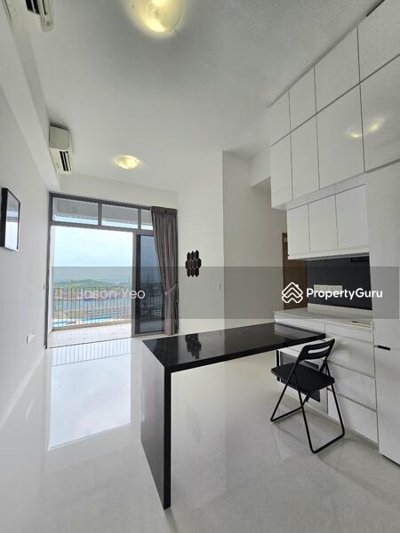 Prop-GPT: Condominium: D02  Spottiswoode Suites