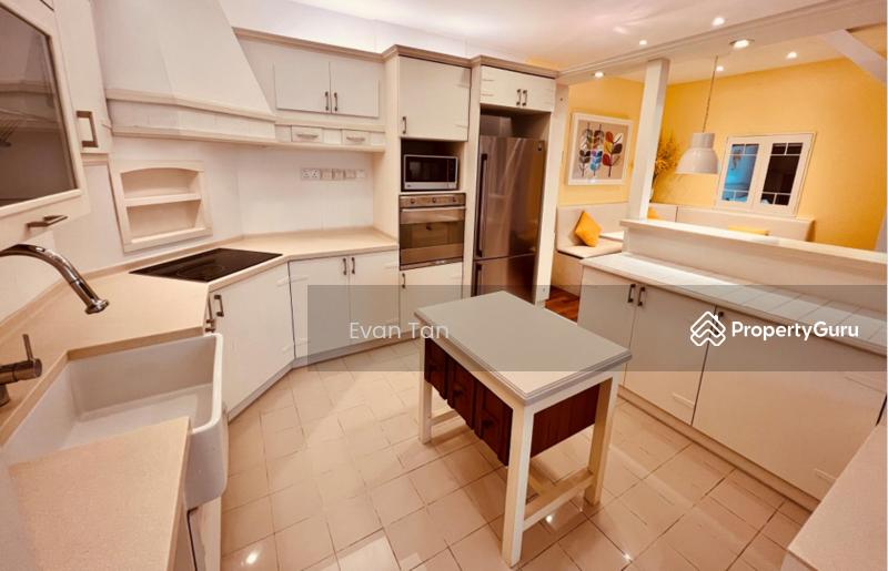 Apartment for Rent, High Street Centre, SGD 8,000 | 99-year lease