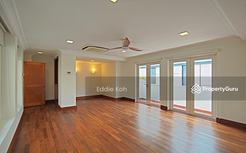 Bungalow - Good Class for Rent, Compellingly Priced! Mediterranean Charm! Move-In-Ready!, SGD 22,000 | Freehold
