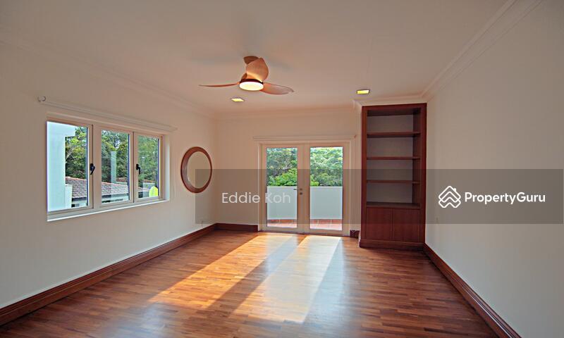 Bungalow - Good Class for Rent, Compellingly Priced! Mediterranean Charm! Move-In-Ready!, SGD 22,000 | Freehold