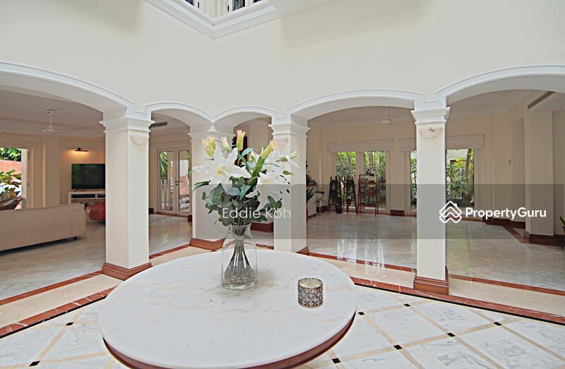 Bungalow - Good Class for Rent, Compellingly Priced! Mediterranean Charm! Move-In-Ready!, SGD 22,000 | Freehold