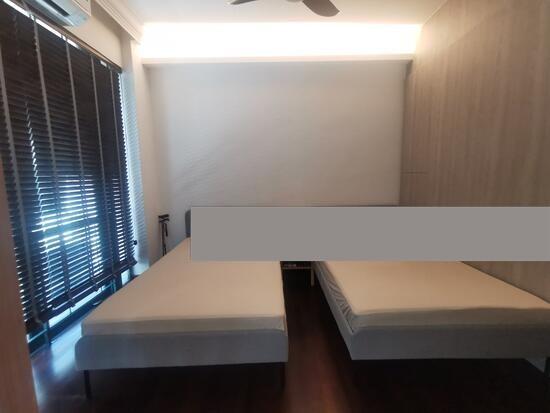 Prop-GPT: Terrace: D16  395 kew crescent