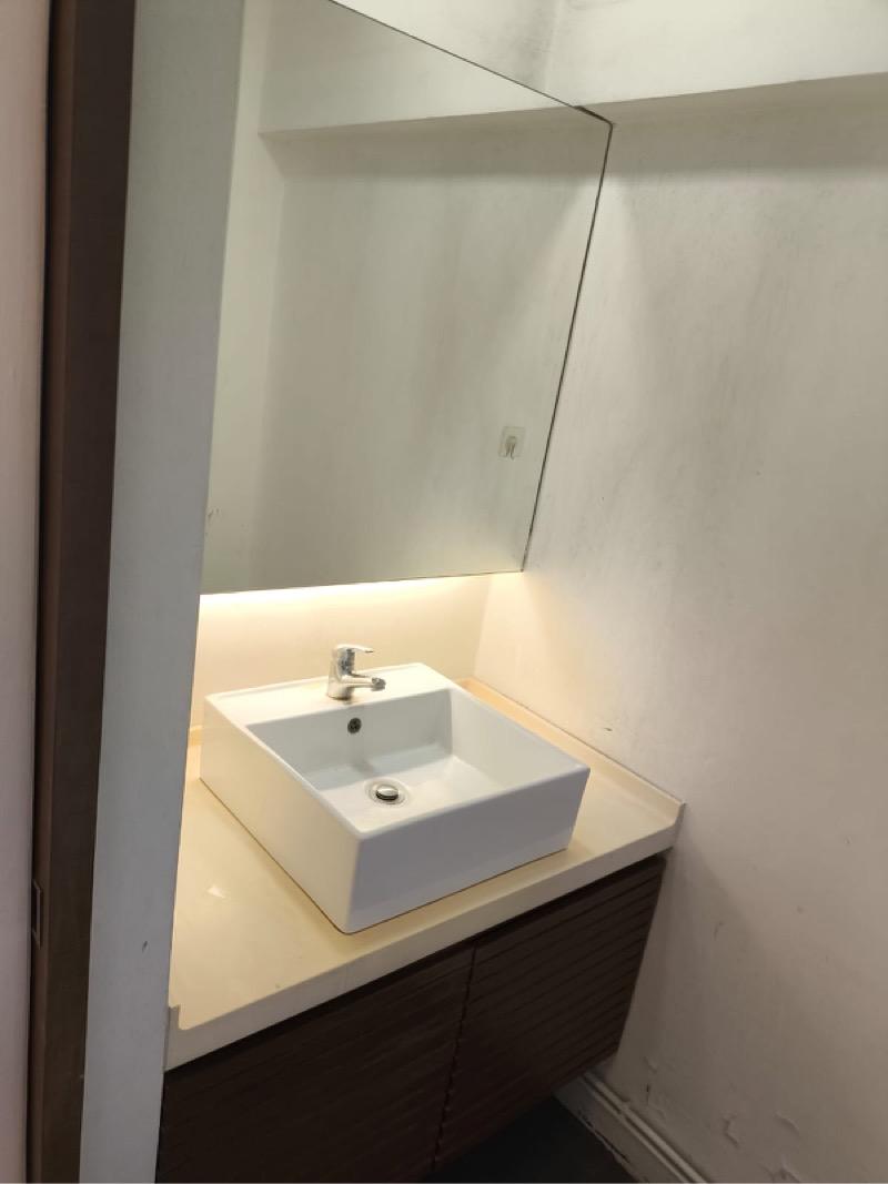 HDB Apartment for Rent, 410 Jurong West Street 42 HDB Apartment Room Rental, $1,400, 1 Bed 1 Bath 150 sqft $9.33 psf, SGD 1,400 | 99-year Leasehold