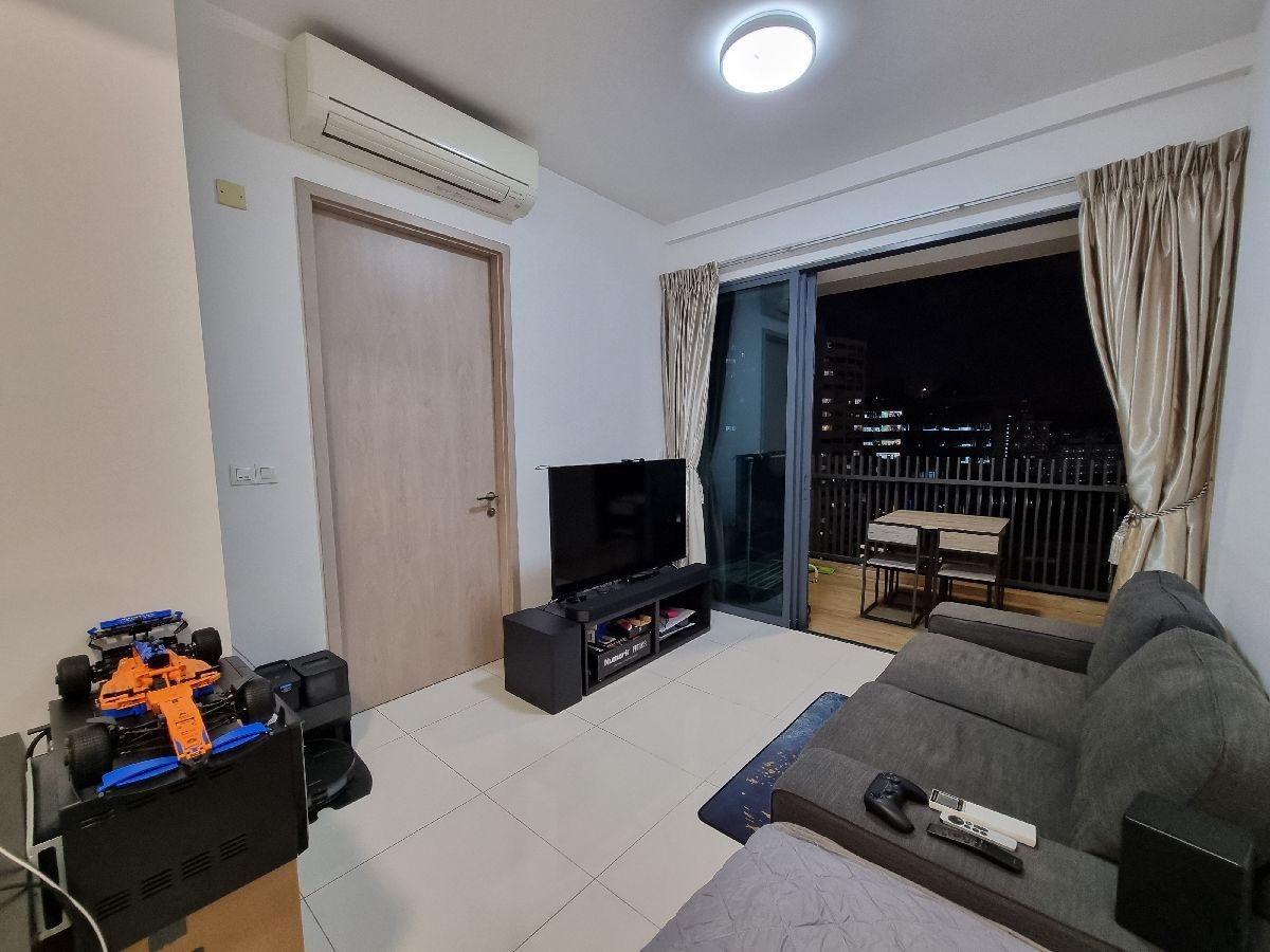 Condominium for Rent, J Gateway Condominium For Rent, $3,700, 1 Bed 1 Bath 506 sqft $7.31 psf, SGD 3,700