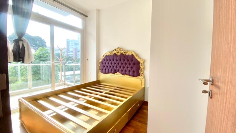 Condominium for Rent: D19, 558962