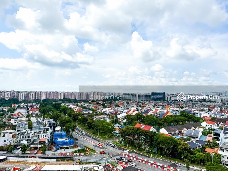 Prop-GPT: HDB Flat: D28 Seletar 403D Fernvale Lane
