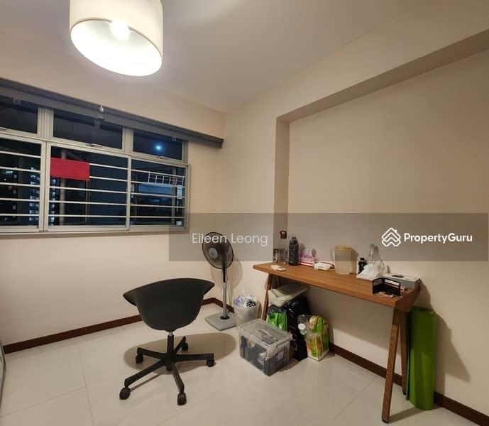 HDB Flat for Rent, 674A Fern Grove @ Yishun, SGD 3,500 | 99-year lease