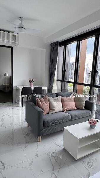 Prop-GPT: Condominium: D15  LIV @ MB