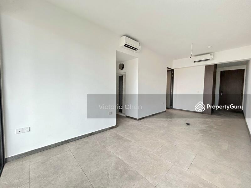Prop-GPT: Condominium: D07  Midtown Modern