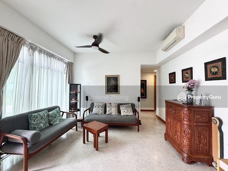 Prop-GPT: Condominium: D15  Grand Duchess at St Patrick's