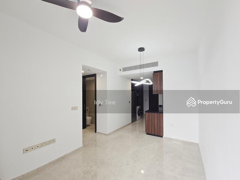 Condominium for Rent: D11, 309421
