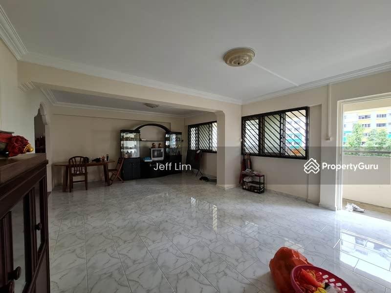 HDB Flat for Rent, 712 Jurong West Street 71, SGD 1,300 | 99-year lease