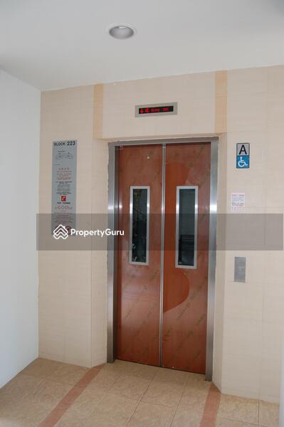 HDB Flat for Rent, 223 Tampines Street 24, SGD 3,000 | 99-year lease