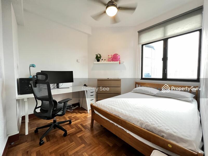Prop-GPT: Condominium: D22  Parc Oasis