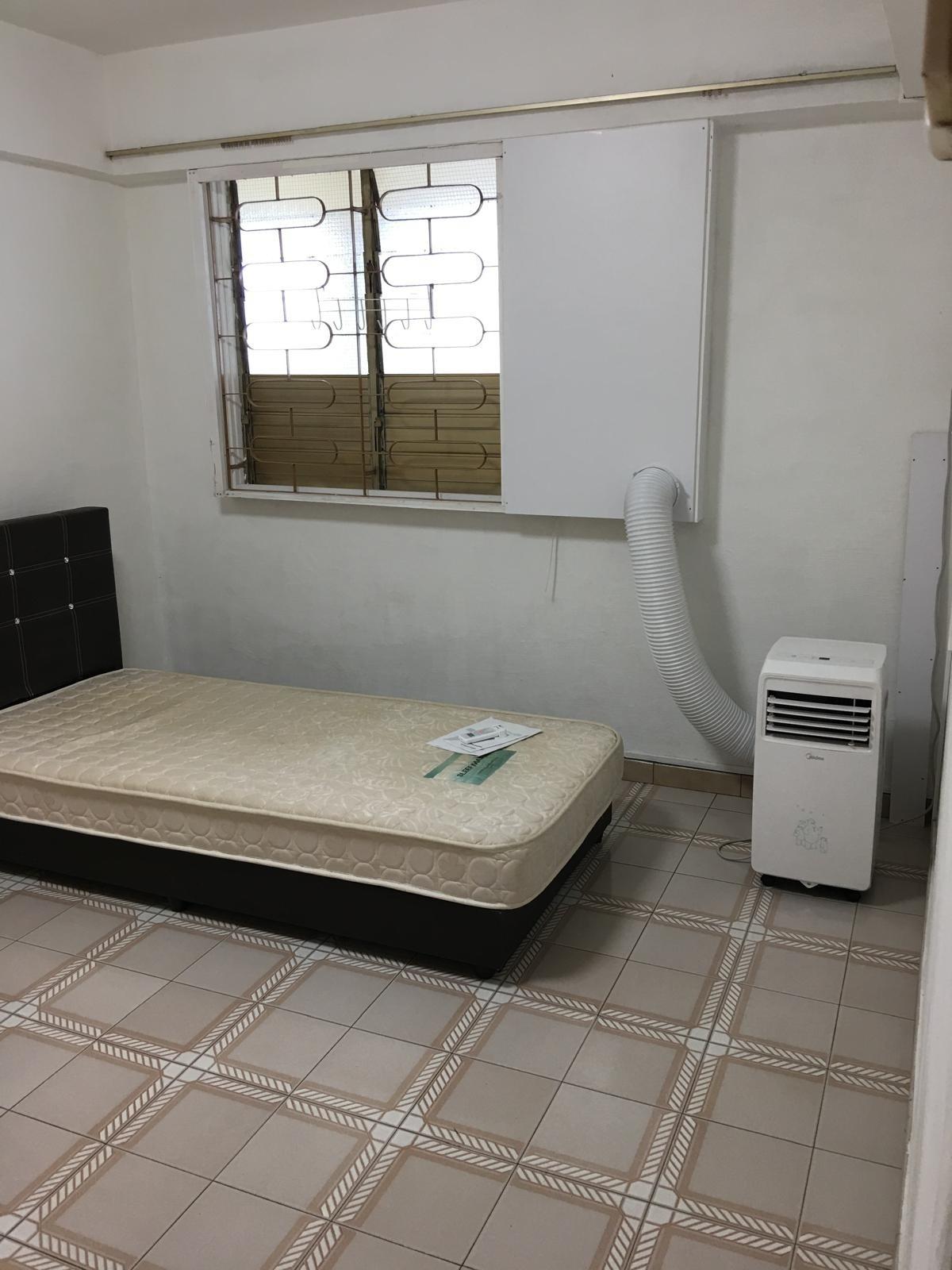 Prop-GPT: HDB Apartment: D19  325 Hougang Avenue 7