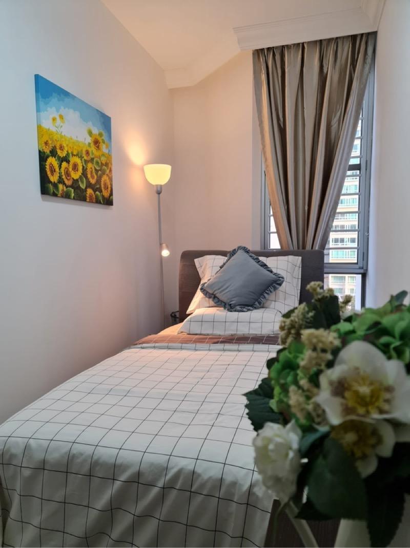 Prop-GPT: Condominium: D22 Boon Lay Parc Vista