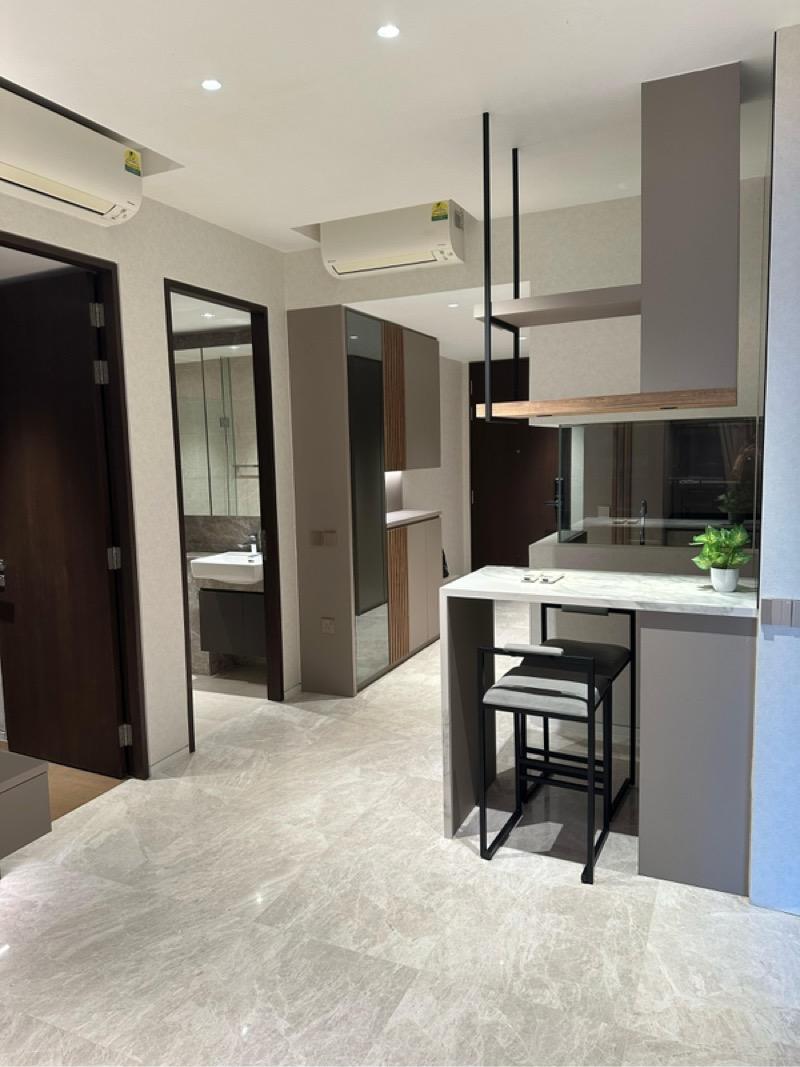 Condominium for Rent, Juniper Hill Condominium For Rent, $4,900, 2 Bed 2 Bath 657 sqft $7.46 psf, SGD 4,900 | Freehold