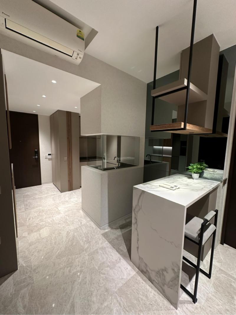 Condominium for Rent, Juniper Hill Condominium For Rent, $4,900, 2 Bed 2 Bath 657 sqft $7.46 psf, SGD 4,900 | Freehold