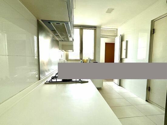 Condominium for Rent, Fontaine Parry Condominium For Rent, $6,500, 3 Bed 3 Bath 2,292 sqft $2.84 psf, SGD 6,500 | 999-year Leasehold