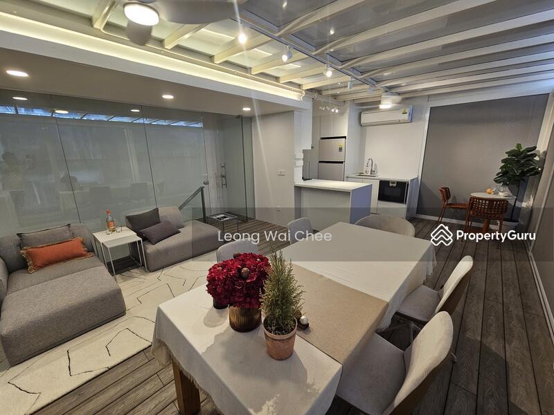 Condominium for Rent: D09, 239565