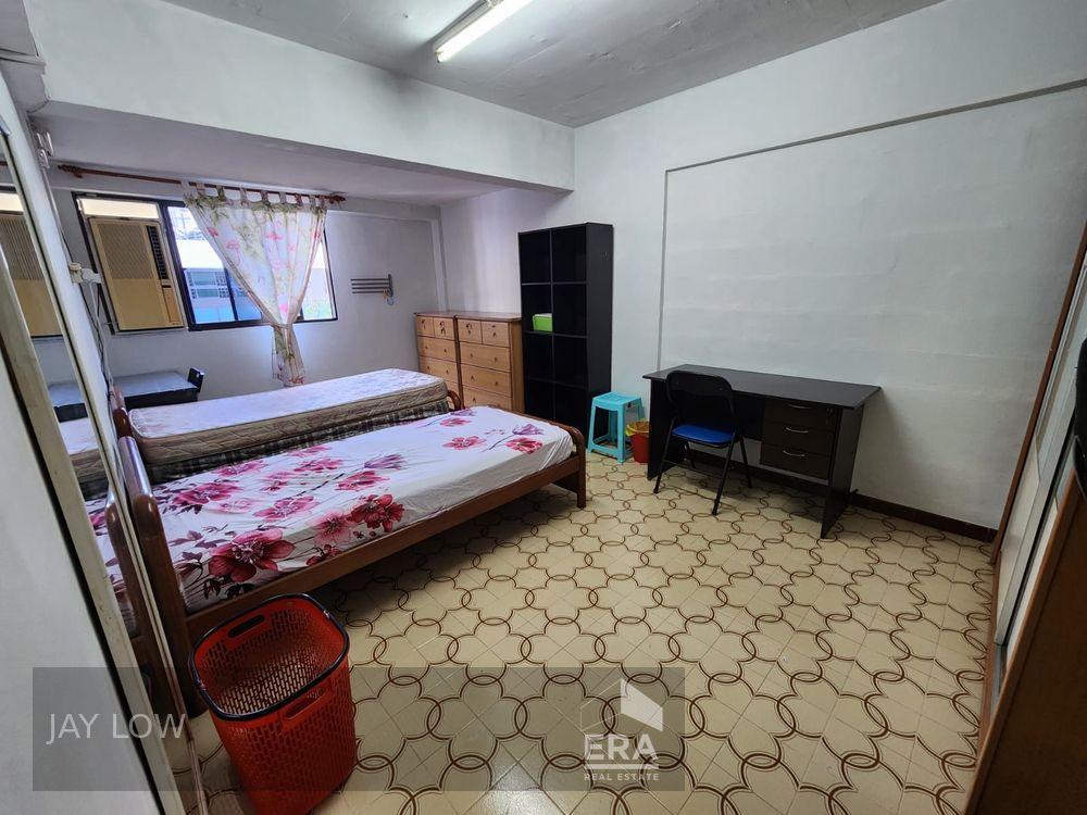 Prop-GPT: HDB - 1 room:   Clementi Avenue 3 433 Clementi Avenue 3 For Rent