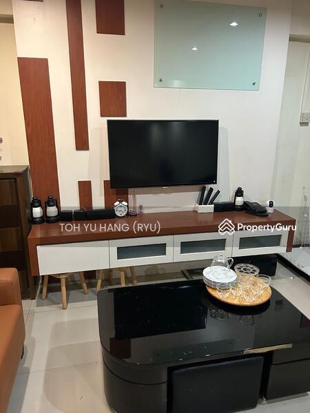 HDB Flat for Rent, 262C Compassvale Street, SGD 900 | 99-year lease
