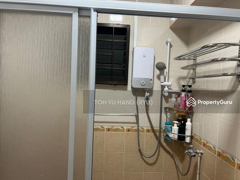 HDB Flat for Rent, 262C Compassvale Street, SGD 900 | 99-year lease