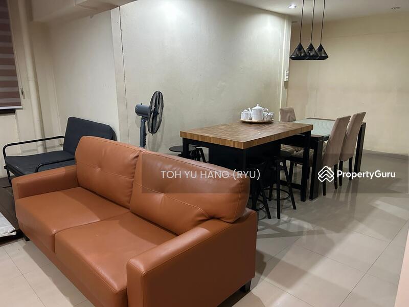 HDB Flat for Rent, 262C Compassvale Street, SGD 900 | 99-year lease