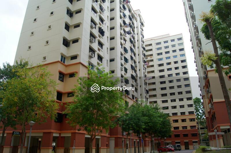 HDB Flat for Rent, 574 Hougang Street 51, SGD 1,000 | 99-year lease