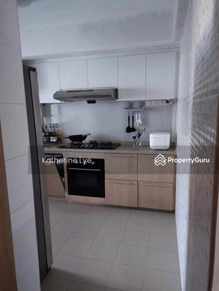 HDB Flat for Rent, 208B Clementi Avenue 6, SGD 1,800 | 99-year lease